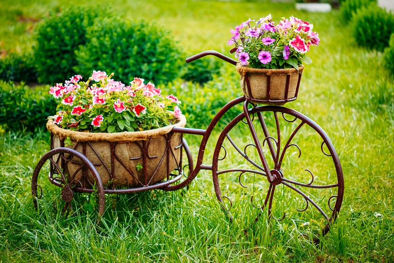 DIY Ideas for Your Flower Garden