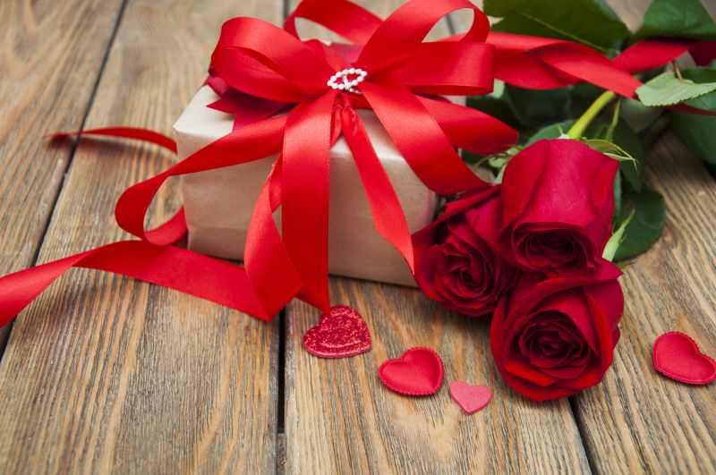 History of Valentine's Day: The origin of sending flowers